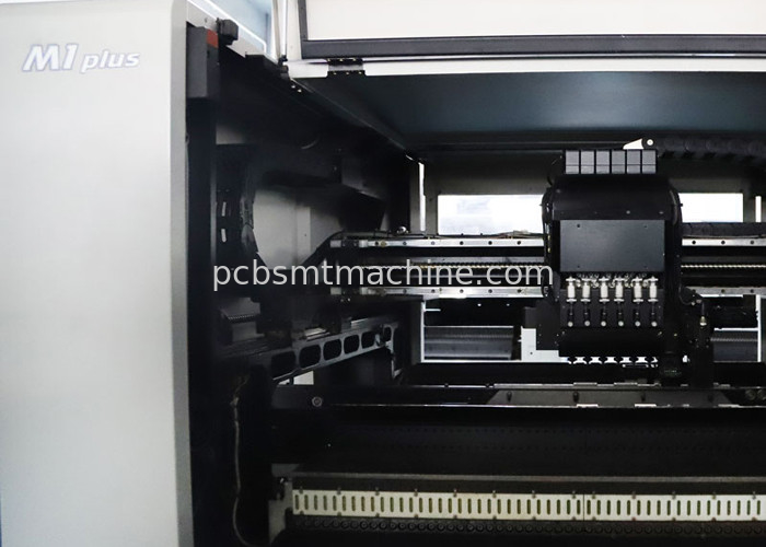 M1-Plus использовало машину Mounter обломока оборудования Smt применимую для 0603 к SOP, PLCC